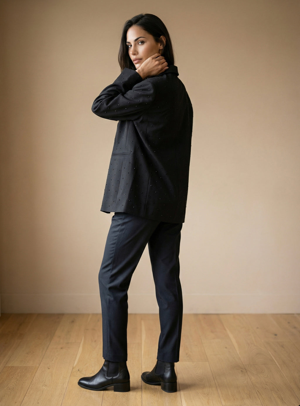 Blazer Aria – Elegant met Zwarte Parels