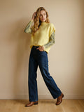 Trui Lilly – Licht Oversize | Transparante Details met Rauwe Afwerking